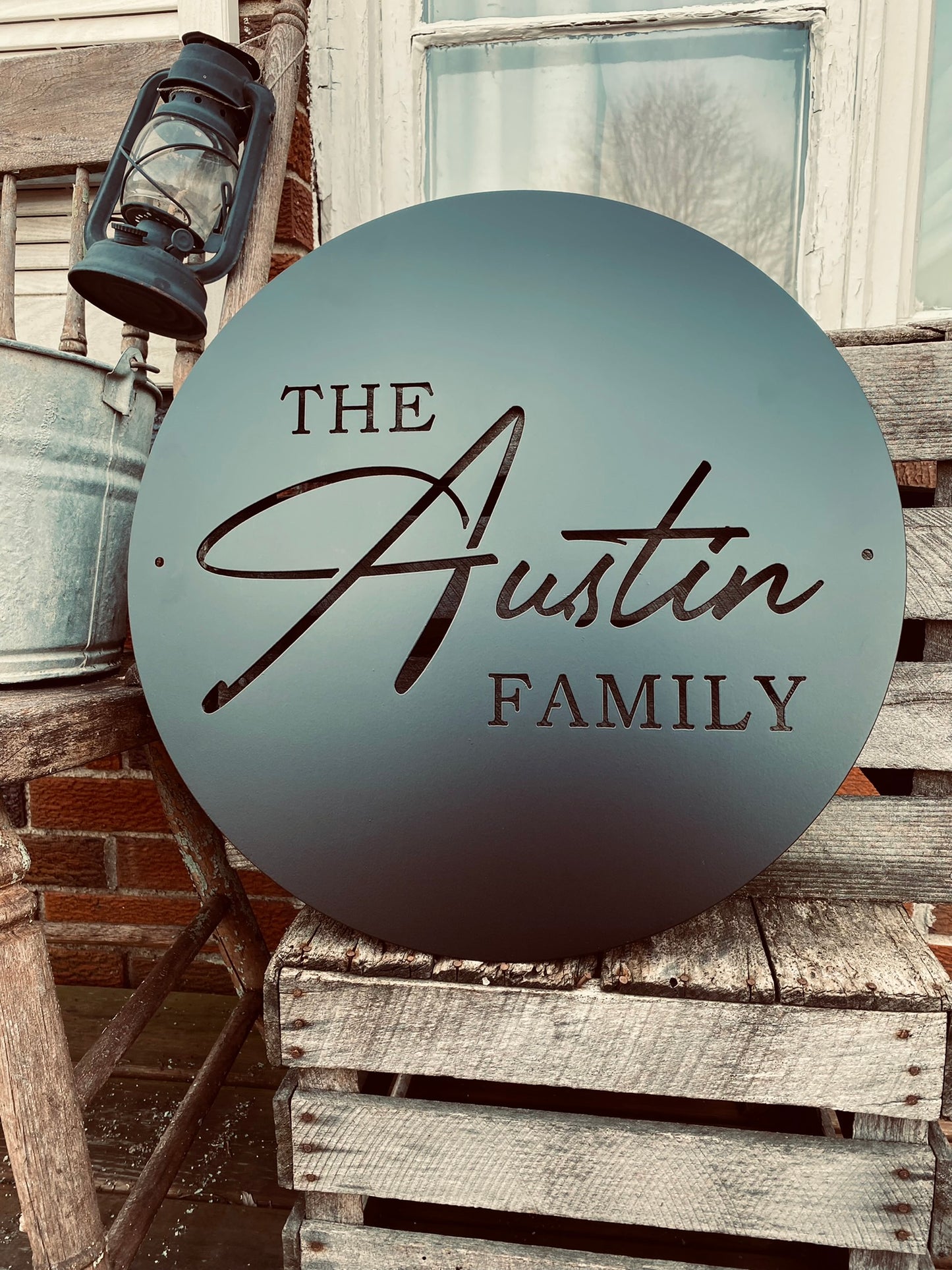 Round Family Sign