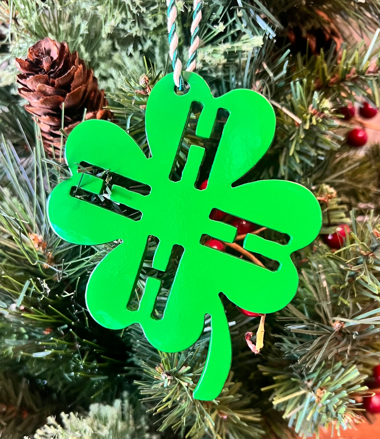 4-H Leaf